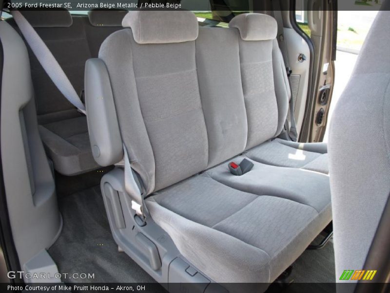 Arizona Beige Metallic / Pebble Beige 2005 Ford Freestar SE