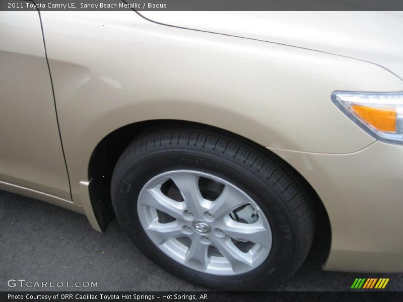 Sandy Beach Metallic / Bisque 2011 Toyota Camry LE