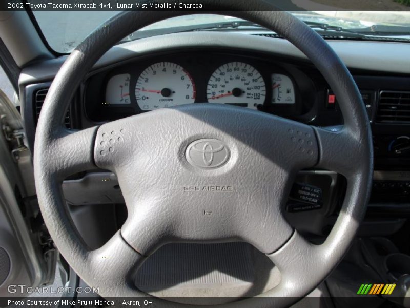 Lunar Mist Metallic / Charcoal 2002 Toyota Tacoma Xtracab 4x4
