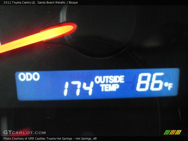 Sandy Beach Metallic / Bisque 2011 Toyota Camry LE