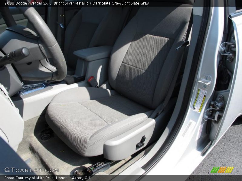 Bright Silver Metallic / Dark Slate Gray/Light Slate Gray 2008 Dodge Avenger SXT