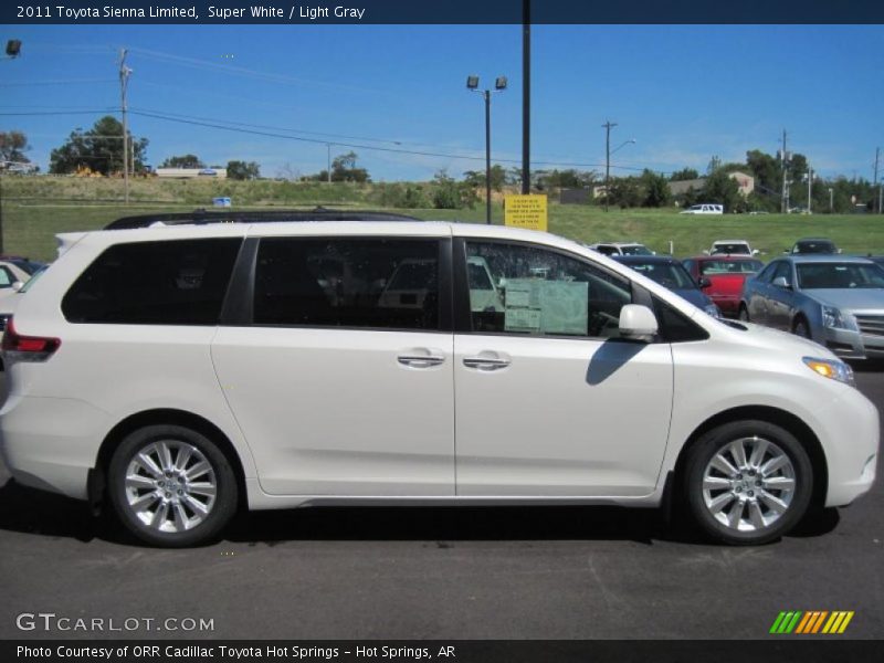 Super White / Light Gray 2011 Toyota Sienna Limited