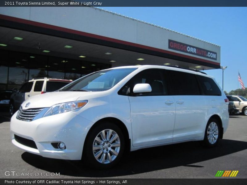 Super White / Light Gray 2011 Toyota Sienna Limited