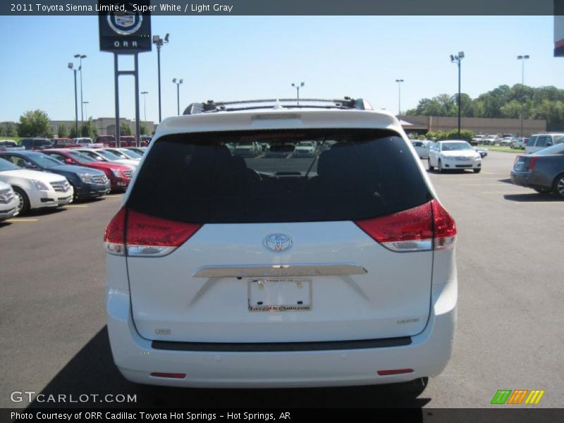 Super White / Light Gray 2011 Toyota Sienna Limited
