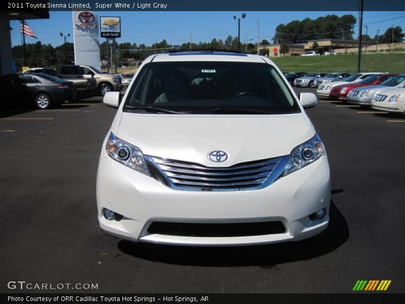 Super White / Light Gray 2011 Toyota Sienna Limited