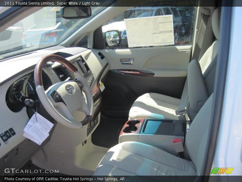 Super White / Light Gray 2011 Toyota Sienna Limited