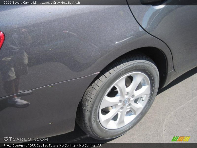 Magnetic Gray Metallic / Ash 2011 Toyota Camry LE