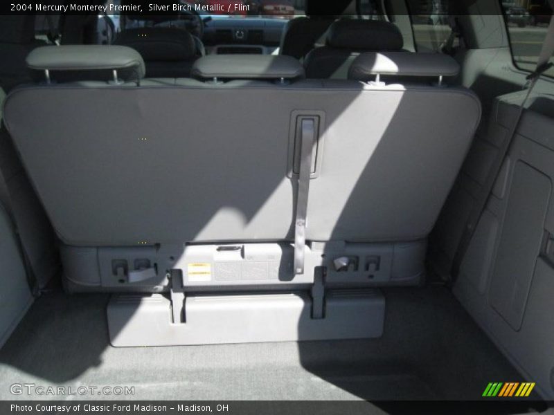 Silver Birch Metallic / Flint 2004 Mercury Monterey Premier