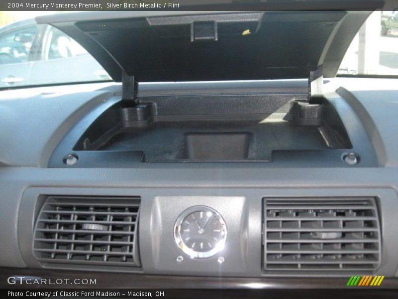 Silver Birch Metallic / Flint 2004 Mercury Monterey Premier