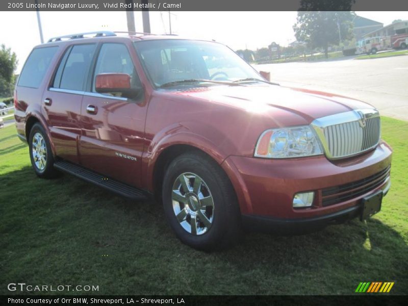 Vivid Red Metallic / Camel 2005 Lincoln Navigator Luxury