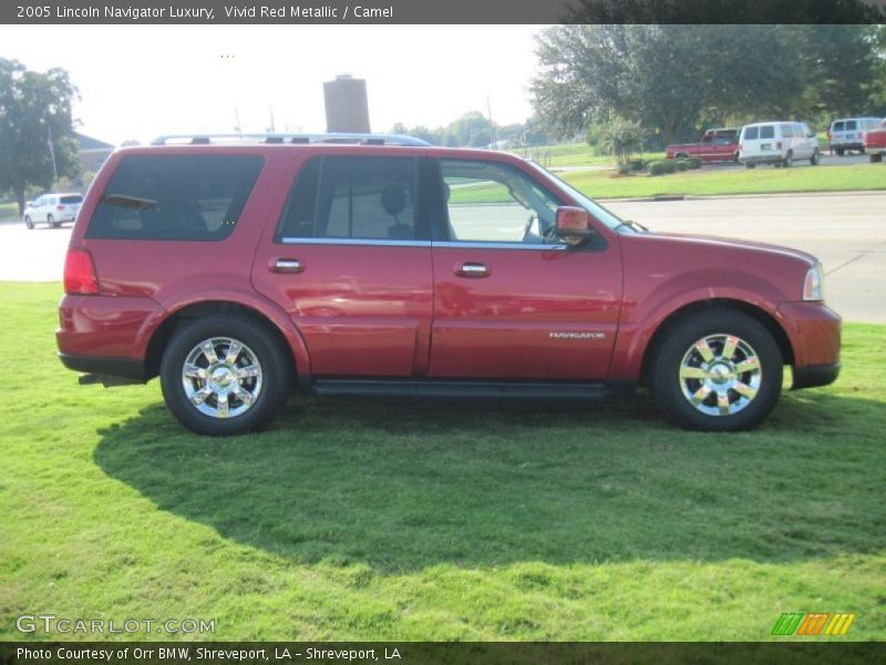 Vivid Red Metallic / Camel 2005 Lincoln Navigator Luxury