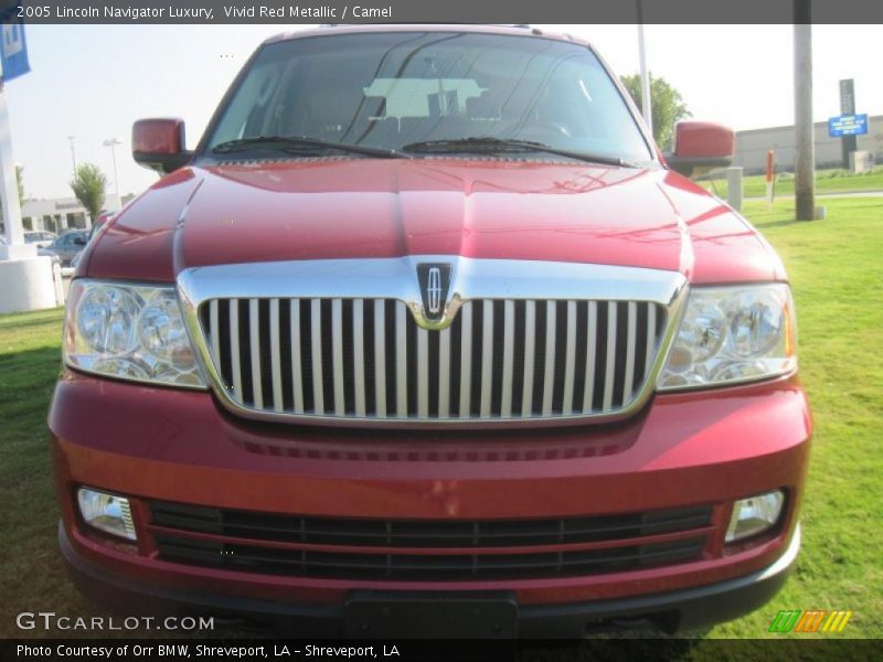 Vivid Red Metallic / Camel 2005 Lincoln Navigator Luxury