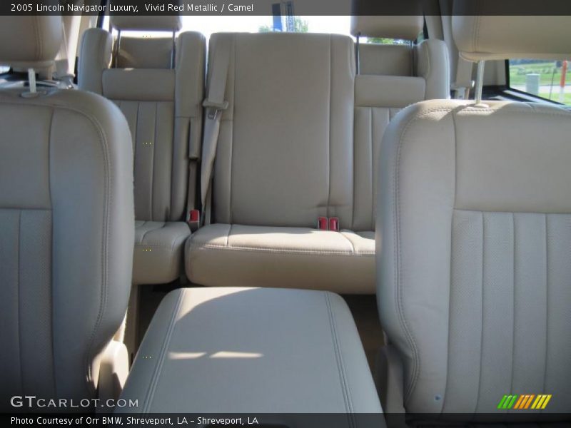Vivid Red Metallic / Camel 2005 Lincoln Navigator Luxury