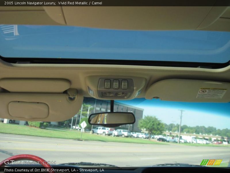 Vivid Red Metallic / Camel 2005 Lincoln Navigator Luxury