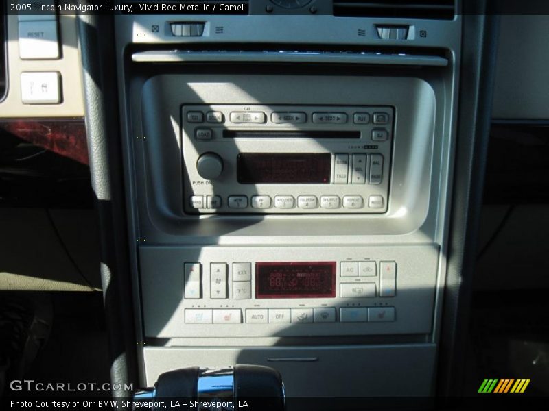 Vivid Red Metallic / Camel 2005 Lincoln Navigator Luxury