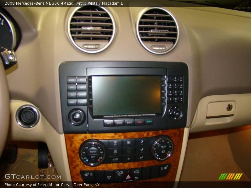 Arctic White / Macadamia 2008 Mercedes-Benz ML 350 4Matic