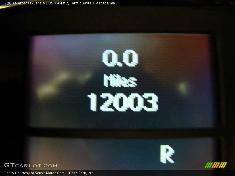 Arctic White / Macadamia 2008 Mercedes-Benz ML 350 4Matic