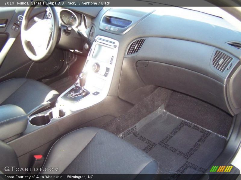 Silverstone / Black 2010 Hyundai Genesis Coupe 3.8 Track