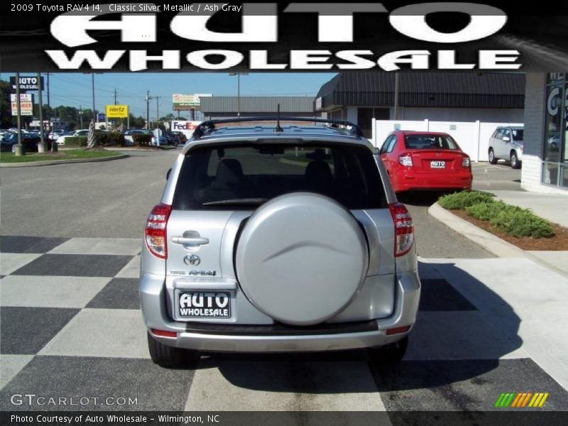 Classic Silver Metallic / Ash Gray 2009 Toyota RAV4 I4