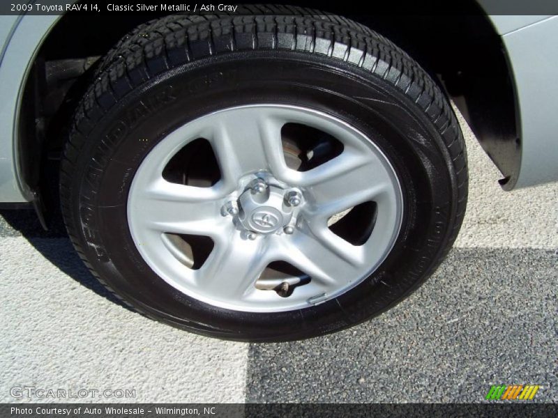 Classic Silver Metallic / Ash Gray 2009 Toyota RAV4 I4