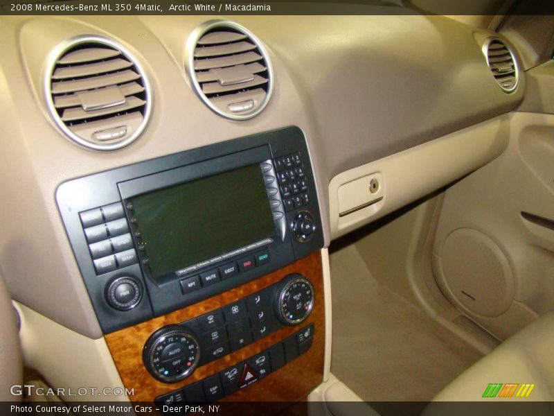 Arctic White / Macadamia 2008 Mercedes-Benz ML 350 4Matic