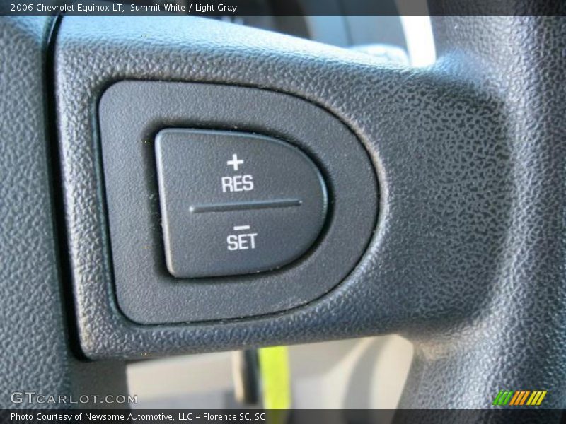 Summit White / Light Gray 2006 Chevrolet Equinox LT