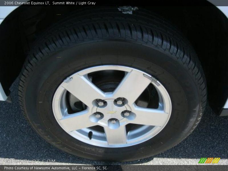 Summit White / Light Gray 2006 Chevrolet Equinox LT