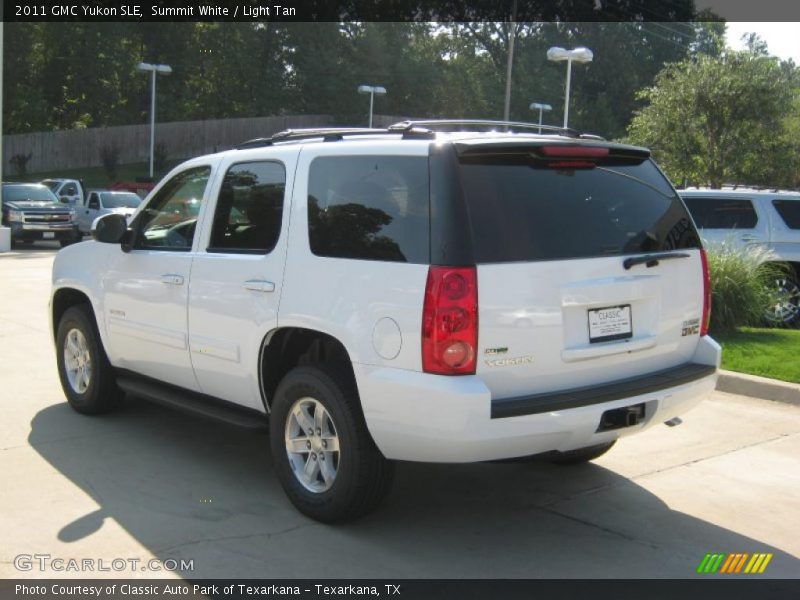 Summit White / Light Tan 2011 GMC Yukon SLE