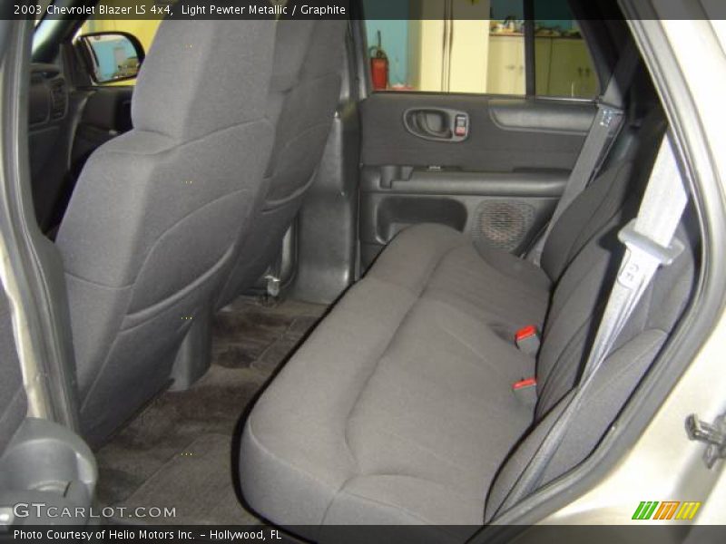 Light Pewter Metallic / Graphite 2003 Chevrolet Blazer LS 4x4
