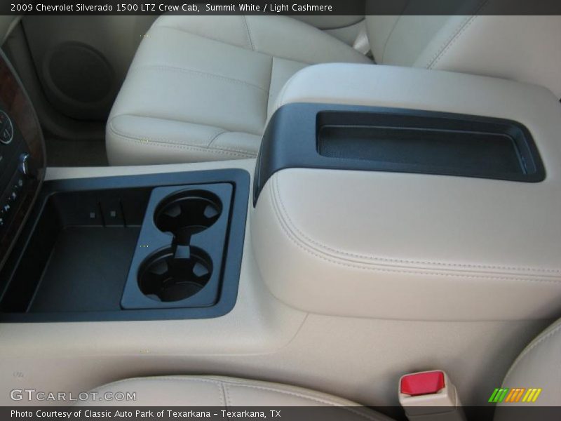 Summit White / Light Cashmere 2009 Chevrolet Silverado 1500 LTZ Crew Cab