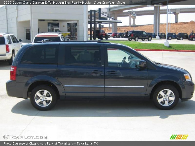 Modern Blue Pearl / Medium Slate Gray/Light Shale 2009 Dodge Grand Caravan SXT