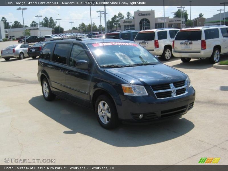 Modern Blue Pearl / Medium Slate Gray/Light Shale 2009 Dodge Grand Caravan SXT