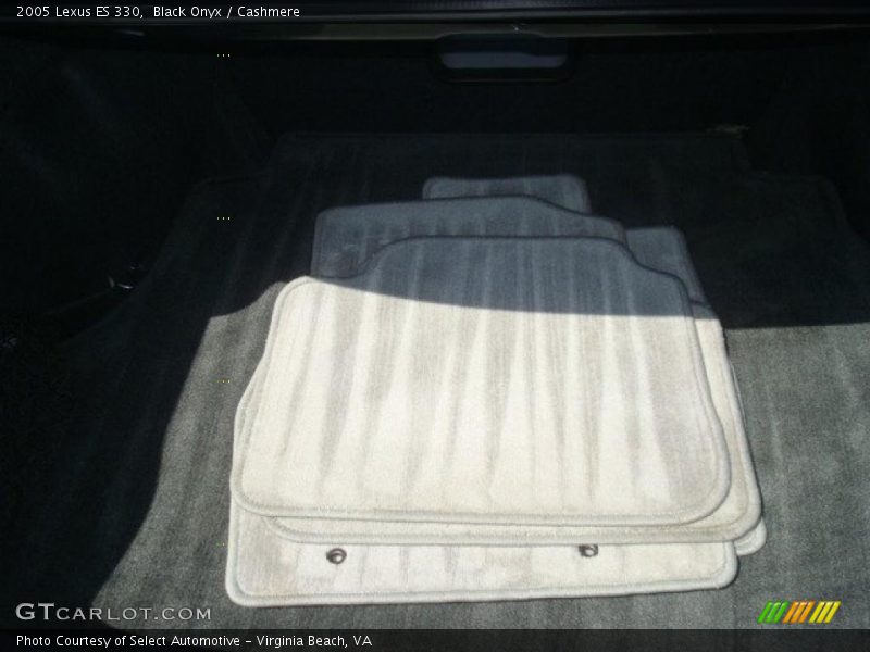 Black Onyx / Cashmere 2005 Lexus ES 330