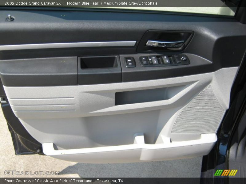 Modern Blue Pearl / Medium Slate Gray/Light Shale 2009 Dodge Grand Caravan SXT