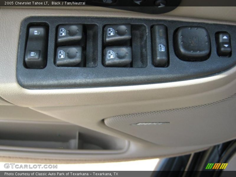 Black / Tan/Neutral 2005 Chevrolet Tahoe LT