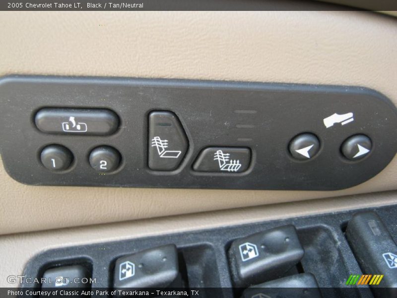 Black / Tan/Neutral 2005 Chevrolet Tahoe LT