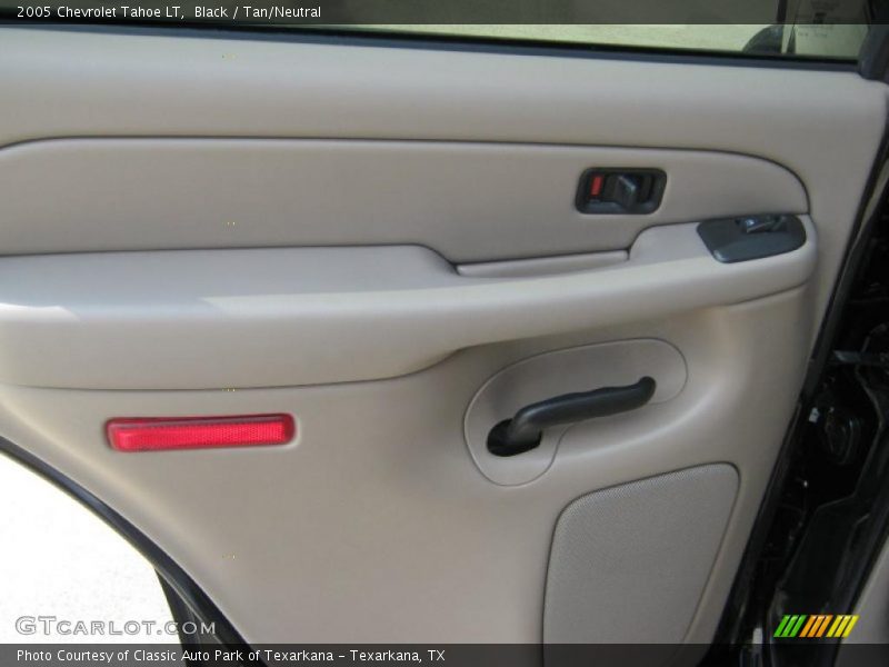 Black / Tan/Neutral 2005 Chevrolet Tahoe LT