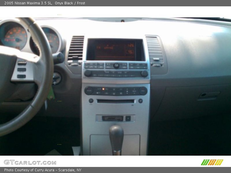Onyx Black / Frost 2005 Nissan Maxima 3.5 SL
