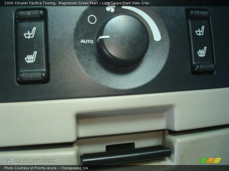 Magnesium Green Pearl / Light Taupe/Dark Slate Gray 2006 Chrysler Pacifica Touring