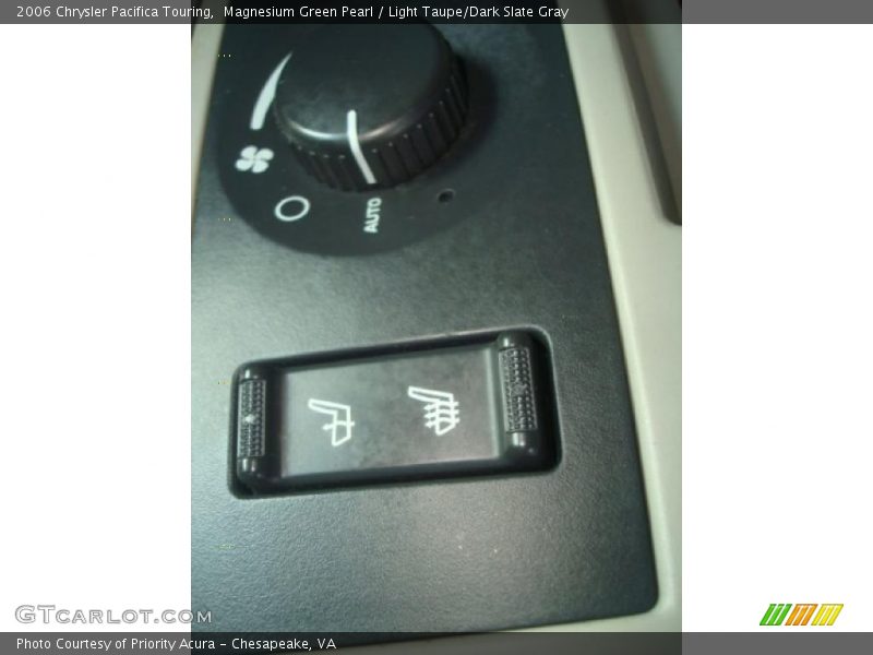 Magnesium Green Pearl / Light Taupe/Dark Slate Gray 2006 Chrysler Pacifica Touring