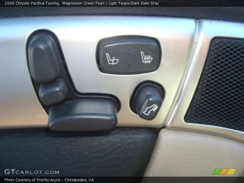 Magnesium Green Pearl / Light Taupe/Dark Slate Gray 2006 Chrysler Pacifica Touring