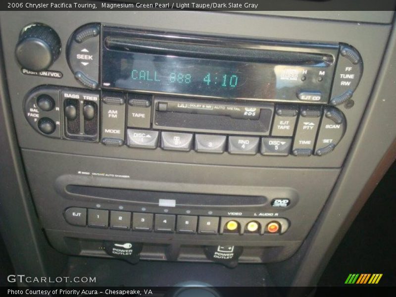 Magnesium Green Pearl / Light Taupe/Dark Slate Gray 2006 Chrysler Pacifica Touring