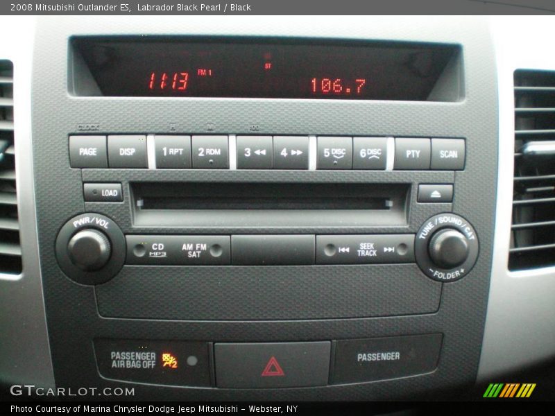Labrador Black Pearl / Black 2008 Mitsubishi Outlander ES