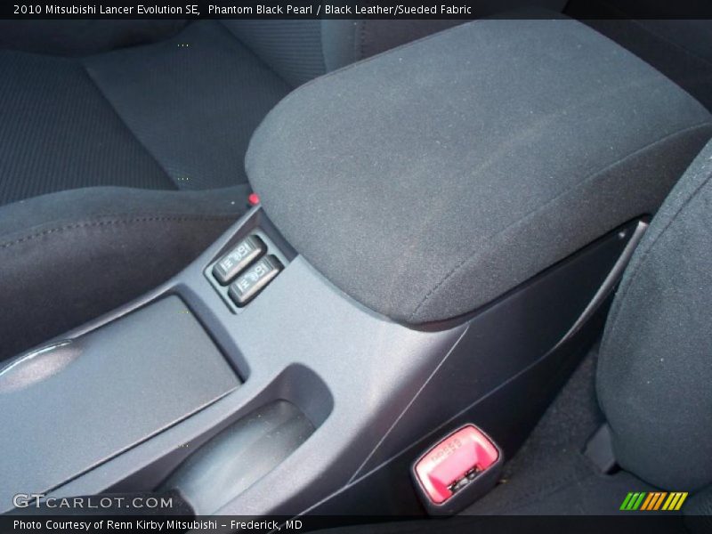 Phantom Black Pearl / Black Leather/Sueded Fabric 2010 Mitsubishi Lancer Evolution SE