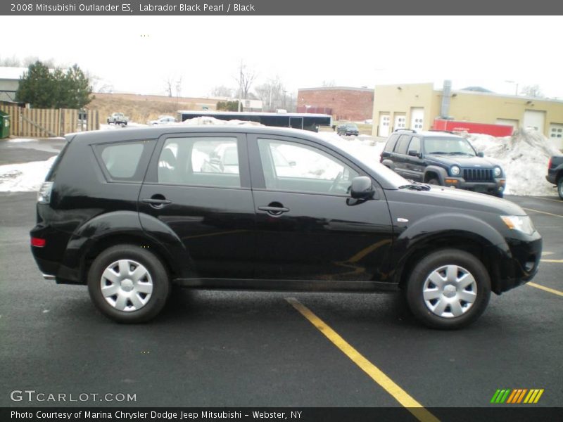 Labrador Black Pearl / Black 2008 Mitsubishi Outlander ES