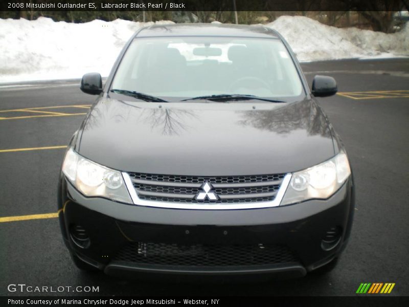 Labrador Black Pearl / Black 2008 Mitsubishi Outlander ES