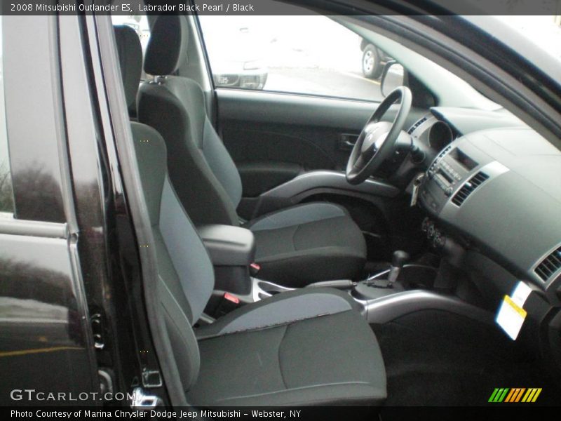 Labrador Black Pearl / Black 2008 Mitsubishi Outlander ES