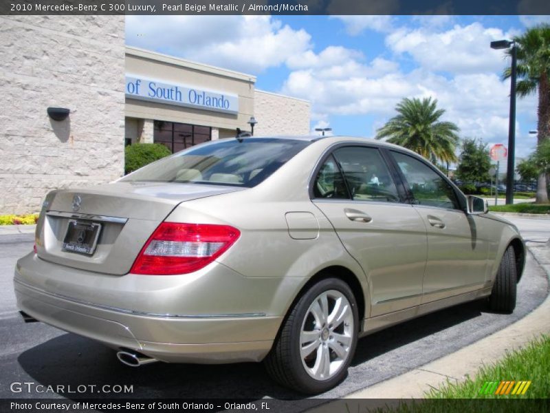 Pearl Beige Metallic / Almond/Mocha 2010 Mercedes-Benz C 300 Luxury