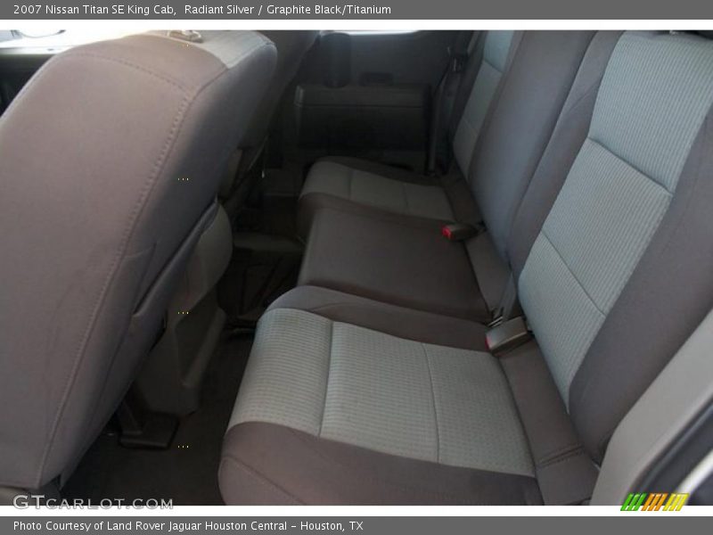 Radiant Silver / Graphite Black/Titanium 2007 Nissan Titan SE King Cab