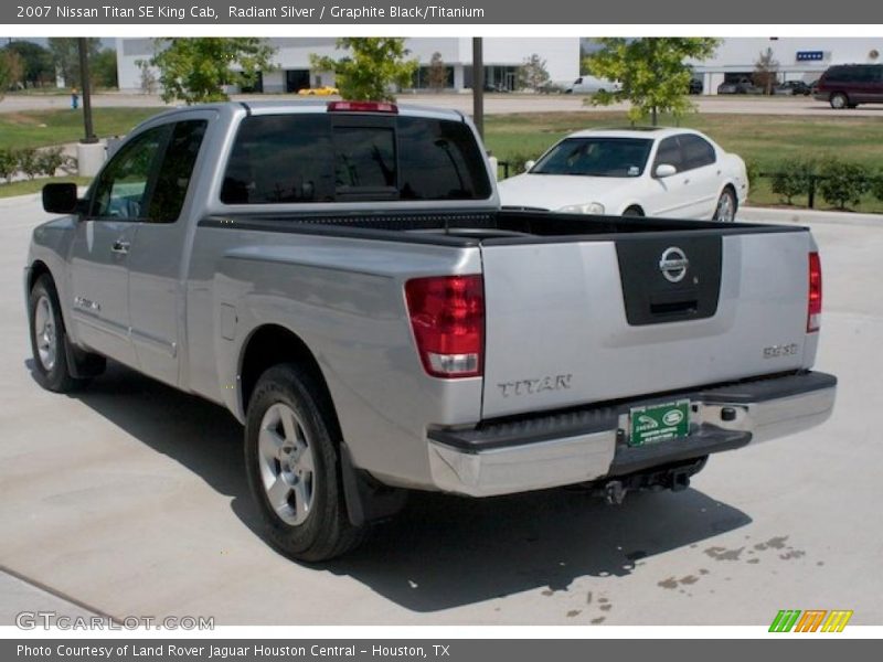 Radiant Silver / Graphite Black/Titanium 2007 Nissan Titan SE King Cab